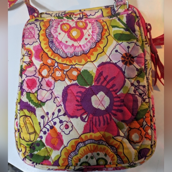 Vera Bradley Disney Crossbody - Picture 7 of 8
